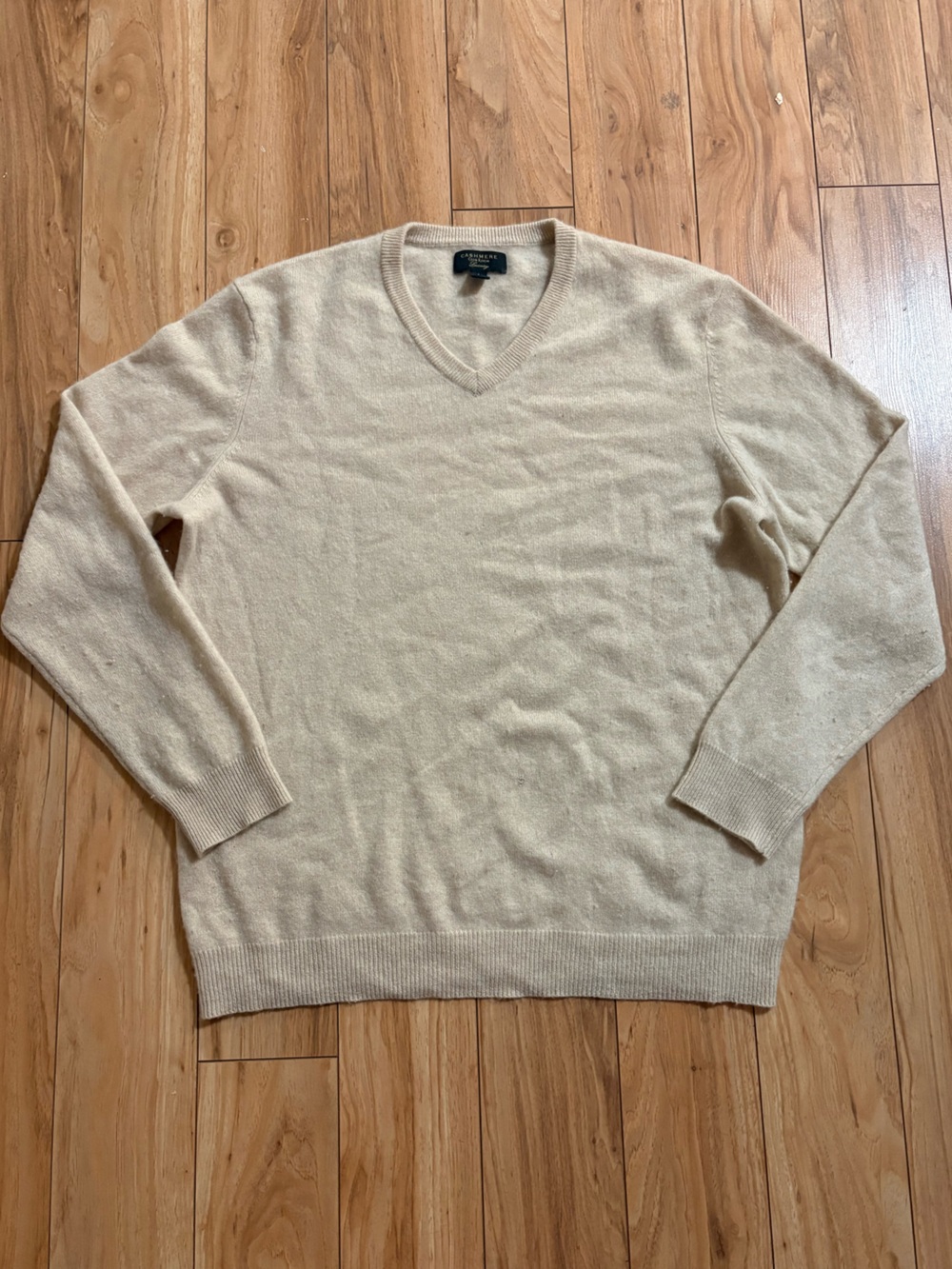 100% Cashmere Sweater Club Room V-Neck Cream Lightweight Long Sleeve Men’s Large